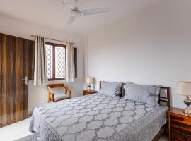 1 BR Stay enclosing the mountains Nivriti Cottage, hotel v destinaci Bhikia Sain