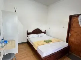 Caldera Besakih Homestay