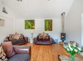 Foxton Lodge, pet-friendly hotel in Kent