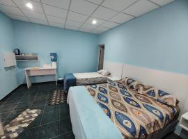 Jr hospedaje 1, hotel in Paso de los Libres