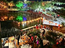 Tuấn huyền vlog homestay, hotel com estacionamento em Mộc Ch&acirc;u