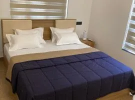 The Golden, Apartrooms