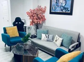 Modern 2 bedroom guest suite with AC