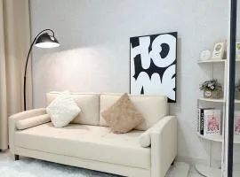 Almas suites Puteri Harbour Netflix Free snack