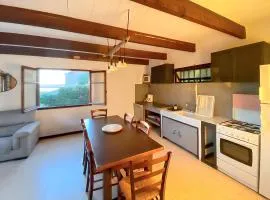 Maison paisible à Bauduen avec terrasse et vue sur jardin