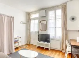 Le Chat Botté - Versailles