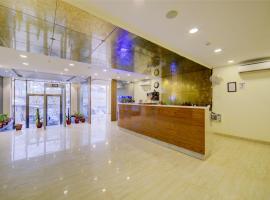 Hotel Grand Suites By Decent Near IGI Airport, hotel a prop de Aeroport internacional de Delhi - DEL, a Nova Delhi