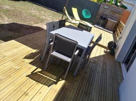 Belle maison 3 chambres avec jardin et piscine Saint-Pierre d'Ol&eacute;ron OCEAN LILI's EYES, caba&ntilde;a en Saint-Pierre-dʼOl&eacute;ron