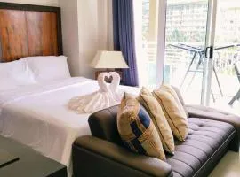 Pico de Loro Beach and Country Club