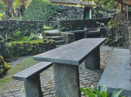 Portugal House, Hotel in Praia do Norte