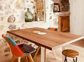 Maison Chez Madeleine 3-4 pers, Entre le Lioran et Vic-sur-Cère