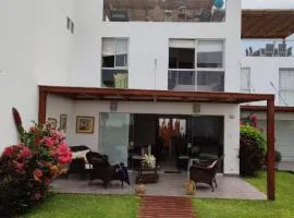 Casa en condominio de playa para 12 personas, Asia