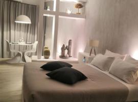 HOME 3 Luxury Suite، فندق في بيشيلي