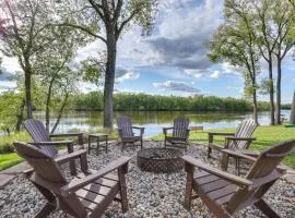 Riverfront Home with Private Dock in Wisconsin Dells