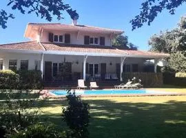 Villa Romance