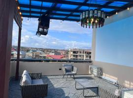 T-Roys Apartments, hotel s jacuzzi v destinaci Accra
