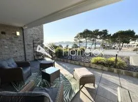 Appartement les pieds dans l'eau - T2 de standing