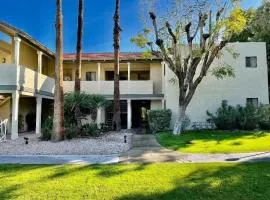 2BD Ground Floor Condo in Gated Gardens Pool&Spa