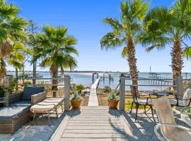 New! Pirate`s Cove! Waterfront! 2 Dog Friendly, Free Activities Included!