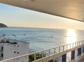 Apto vista al mar en playa Rodadero