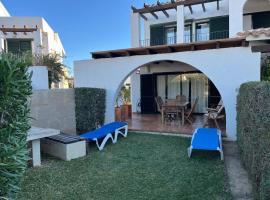 Miel y Flor - Casa en Les Oliveres ideal para familias, hotel en El Perelló