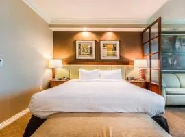 Elegant MGM Studio with Strip Views 22811