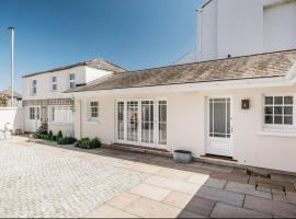 Mount Auldyn House - The Cottage, hotel v destinaci Ramsey
