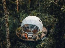 Faith Glamping Dome Costa Rica, hotel u gradu Manzaniljo