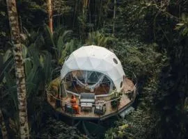 Faith Glamping Dome Costa Rica、マンサニージョにあるCaptain Manuel Niño International Airport - CHXの周辺ホテル