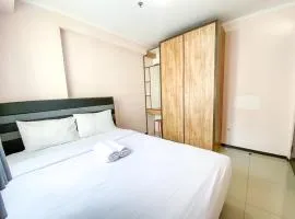 Minimalist 2BR with Pool View at Gateway Pasteur Apartment By Travelio