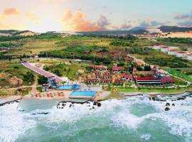 Adora Bay Ke Ga Beach Resort, ξενοδοχείο σε Ke Ga