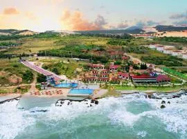 Adora Bay Ke Ga Beach Resort