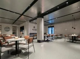 Atour X Hotel Wuhan Wuhan Yellow Crane Tower Yangtze River Bridge