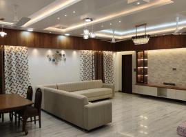 Luxurious 2 BHK Apartment - Home away from Home !, hotel in Udaipur