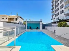 Spacious Apartment in the Heart of Cotton Tree