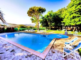 Hotel Anfora, hotel v destinaci Castiglione della Pescaia