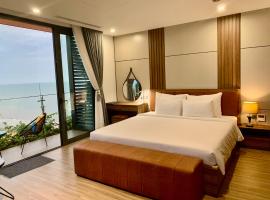 Flamingo Ibiza Hải Tiến, Hotel in Nam Khê