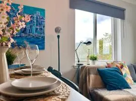 "Blue dreams" stay near Glasgow city