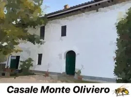 Casale Monte Oliviero - Bike Friendly B&B