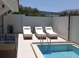 Arokaria Holiday Houses
