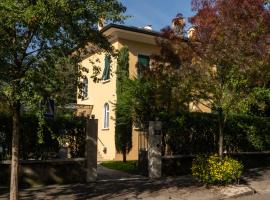 Villa deA, guest house in Trento
