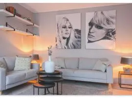 Cozy Holiday Home with Private Garden at Waterpark in Grou