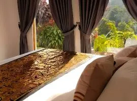 Little Munduk, full private villa