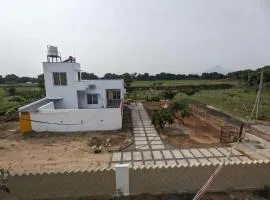 Raadha Logam