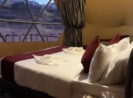 HOlIDAY LUXURY WADI RUM