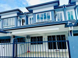 HmHome-Five, hotel in Sibu
