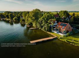 Tałty 22، فندق في Tałty