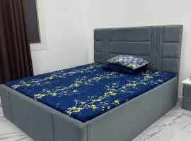 Homestay Private Room with attached washroom in Villa in Ajman For family or 1 person