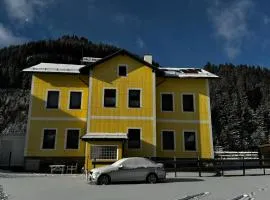 House of BaRanGo