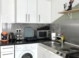 Crescent 1 bed Apartment
